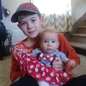 Meet your Posher, Kenneth